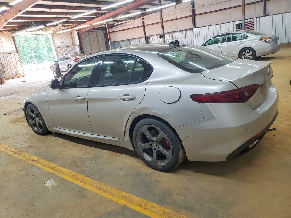 2017 Alfa romeo Giulia VIN ZARFAEBN6H7551961 COPART salvage auction — FRONT END, Nc - Dealer Only Clean Title, sold $1,700 on 2026-07-17 (photo 2)