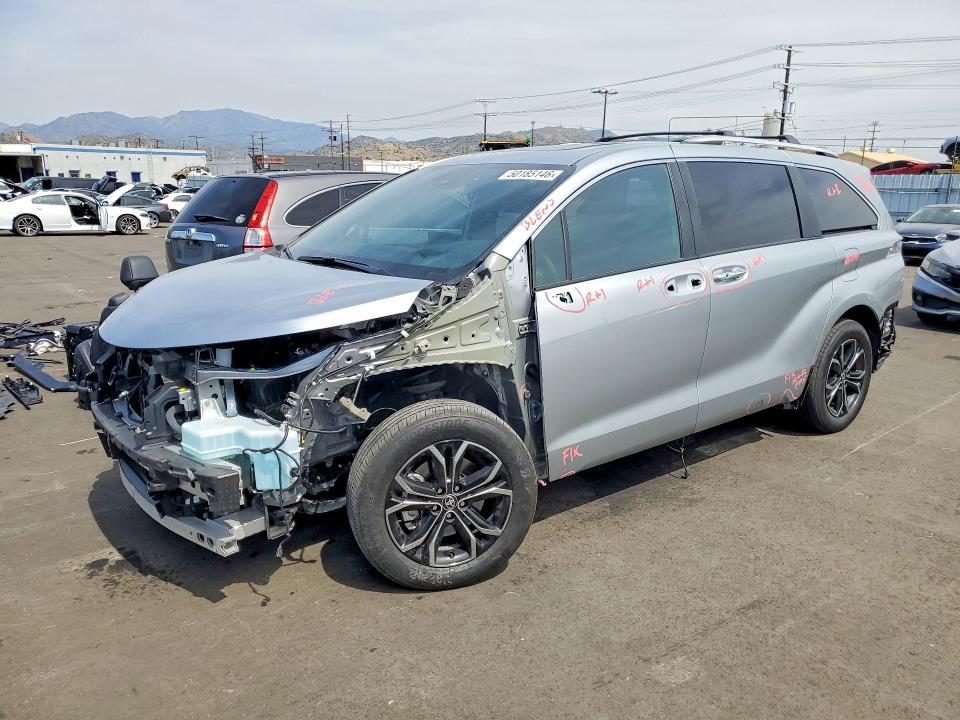 2025 Toyota Sienna VIN 5TDESKFC0SS201409 — COPART salvage auction photo