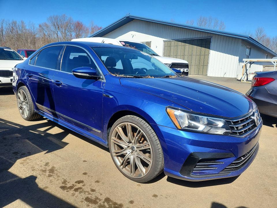 2017 Volkswagen Passat VIN 1VWDT7A37HC031165 COPART salvage auction — MINOR DENT/SCRATCHES, Wv - Certificate Of Title, sold $2,950 on 2026-07-23 (photo 4)