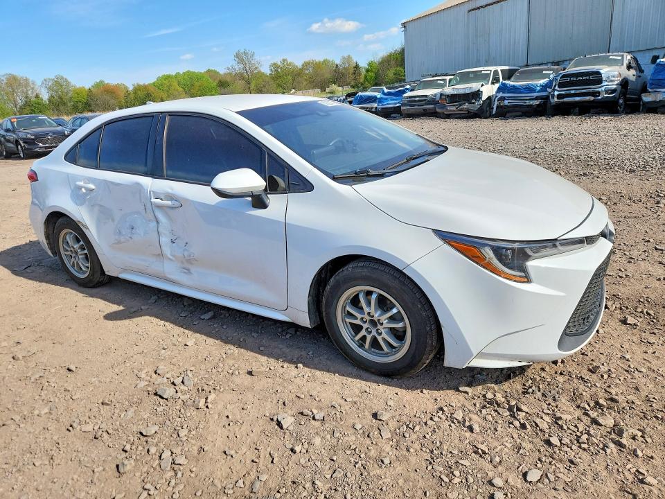 2020 Toyota Corolla VIN JTDEBRBE5LJ000538 COPART salvage auction — SIDE, Pa - Certificate Of Salvage, sold $5,500 on 2026-07-06 (photo 4)