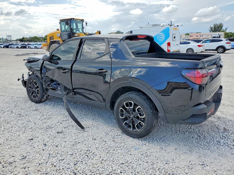 2024 Hyundai Santa cruz VIN 5NTJB4DE8RH120092 COPART salvage auction — FRONT END, Fl - Certificate Of Destruction, sold $5,800 on 2026-07-07 (photo 2)