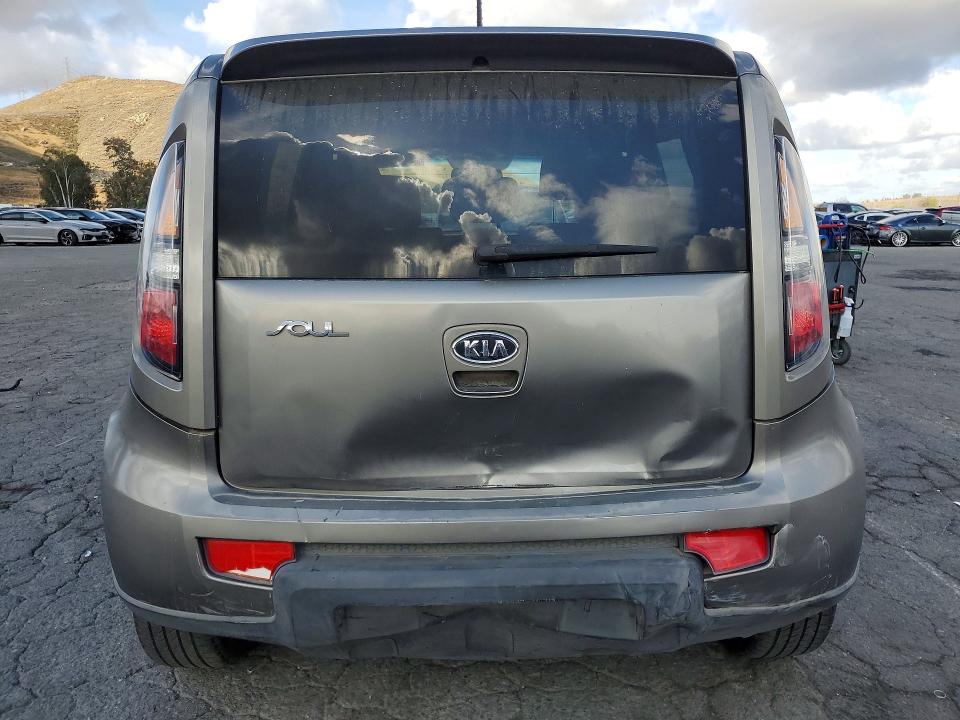 2011 Kia Soul VIN KNDJT2A29B7211943 COPART salvage auction — FRONT END, CA - SALVAGE CERTIFICATE, sold $475 on 2026-07-09 (photo 6)