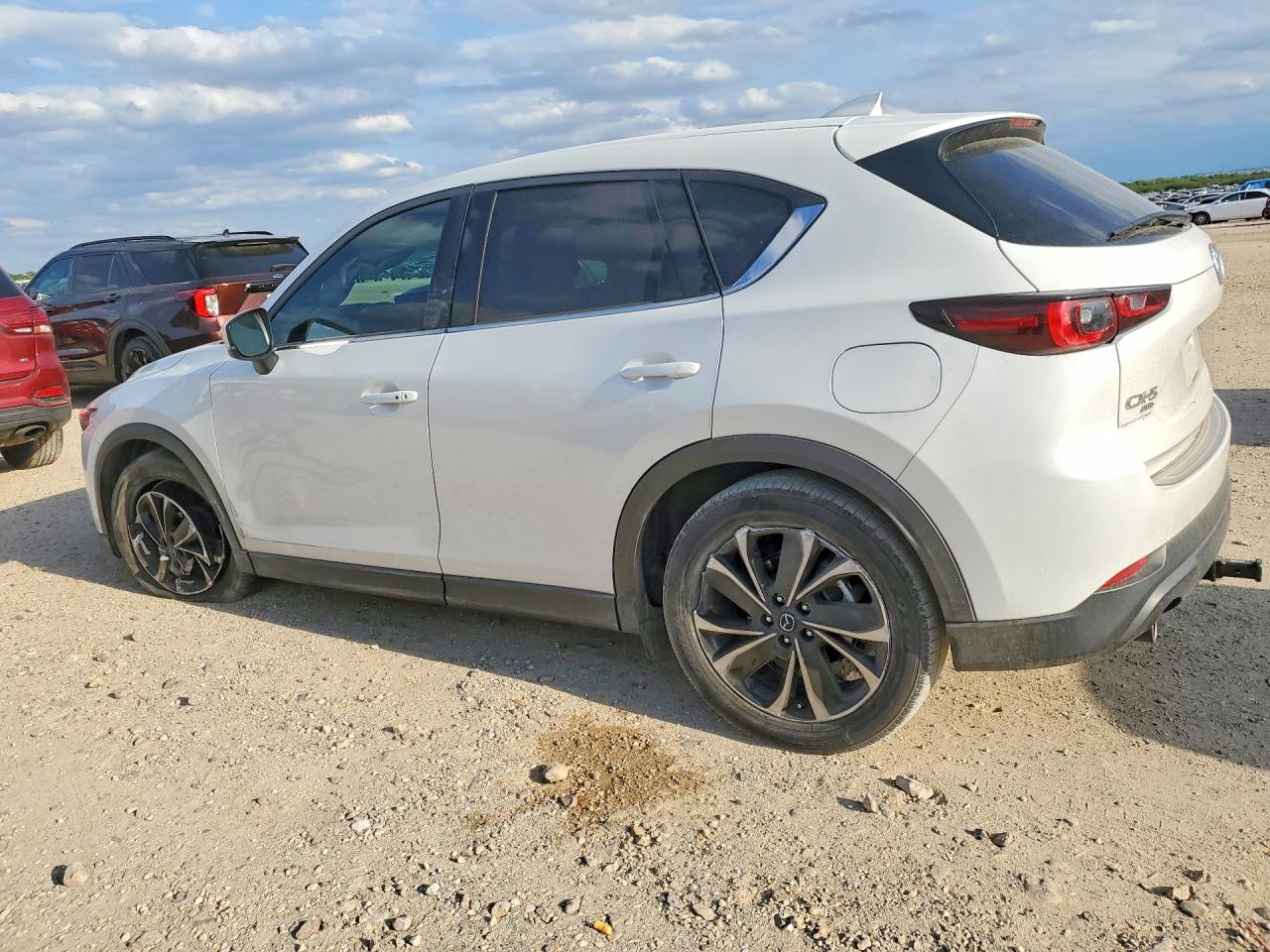 2023 Mazda CX-5 VIN JM3KFBEM3P0211144 COPART salvage auction — Minor Dent/Scratches, TX - SALVAGE VEHICLE TITLE, sold $9,800 on 2026-07-02 (photo 2)