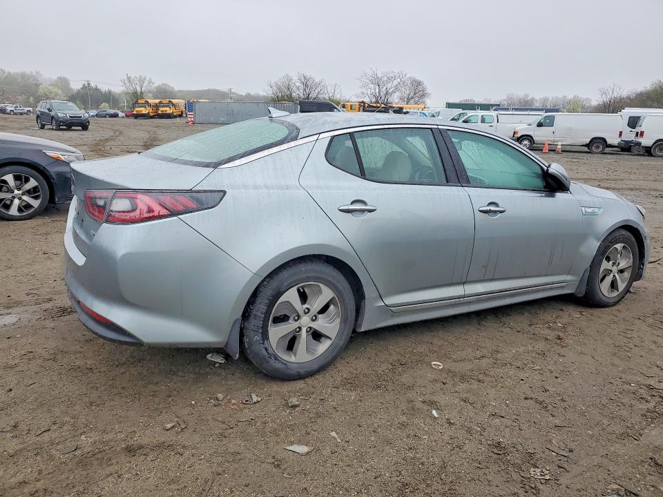2015 Kia Optima hybrid VIN KNAGM4AD2F5081622 COPART salvage auction — FRONT END, Md - Cert Of Salvage > 75% Damage, sold $875 on 2026-07-02 (photo 3)
