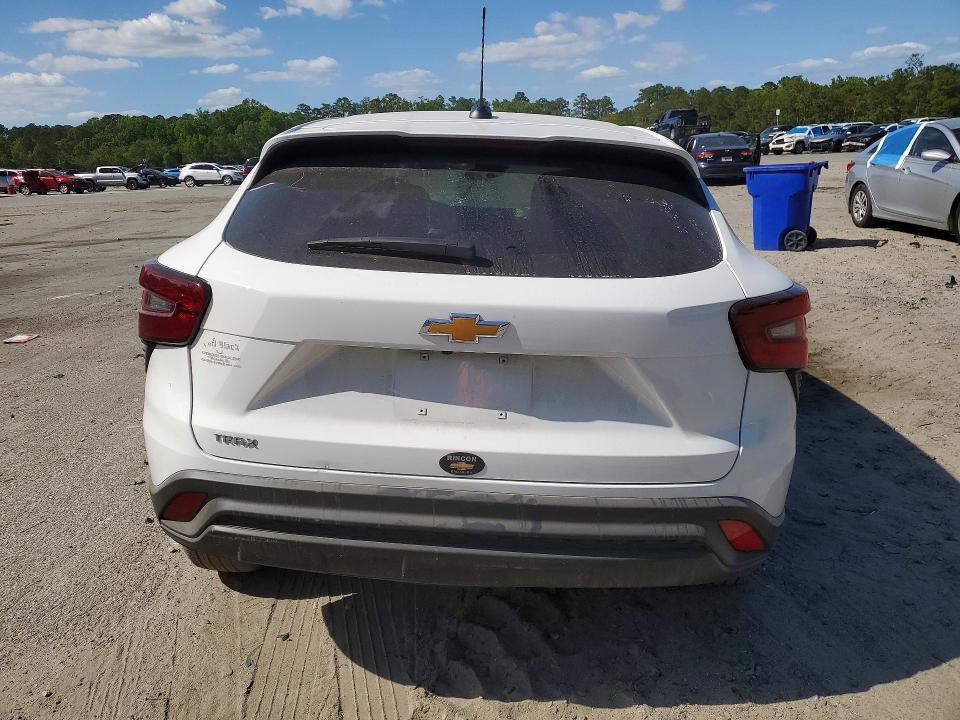 2026 Chevrolet Trax VIN KL77LFEP5TC016032 COPART salvage auction — FRONT END, GA - CERT OF TITLE-SALVAGE, sold $3,250 on 2026-07-27 (photo 6)