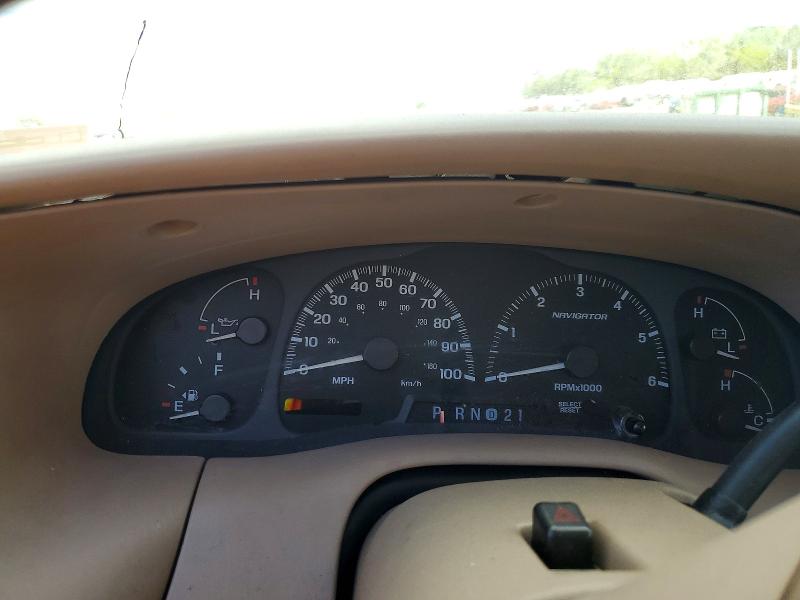 1999 Lincoln Navigator VIN 5LMPU28A5XLJ34855 COPART salvage auction — FRONT END, Co - Public - Salvage Title, sold $375 on 2026-07-09 (photo 9)