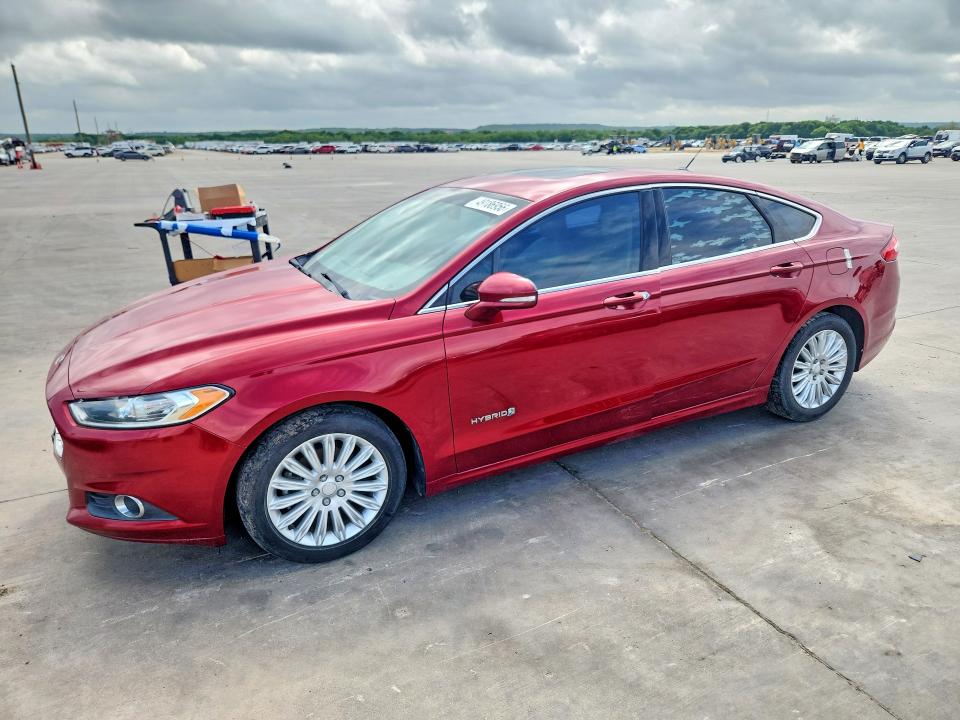 2015 Ford Fusion VIN 3FA6P0LU9FR172210 COPART salvage auction — NORMAL WEAR, In - Certificate Of Title, sold $1,450 on 2026-07-09 (photo 1)