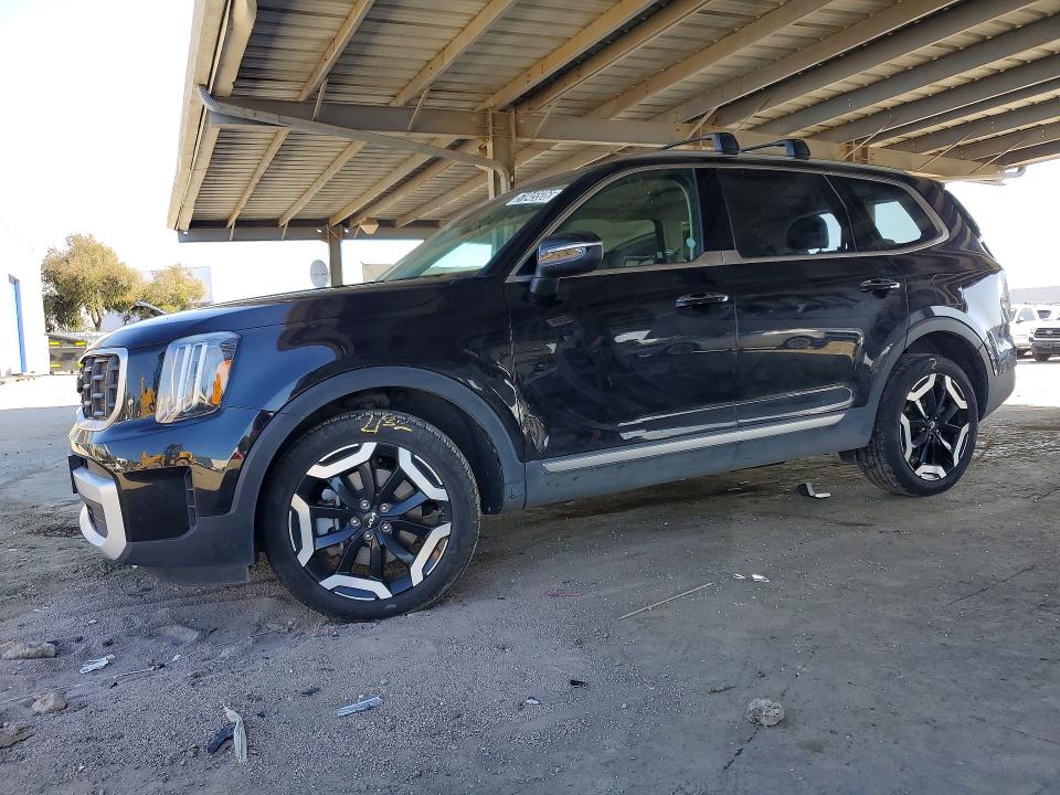 2025 Kia Telluride VIN 5XYP6DGC4SG587160 COPART salvage auction — REAR END, Co - Non-Repairable Cert Of Title, sold $11,700 on 2026-07-08 (photo 1)