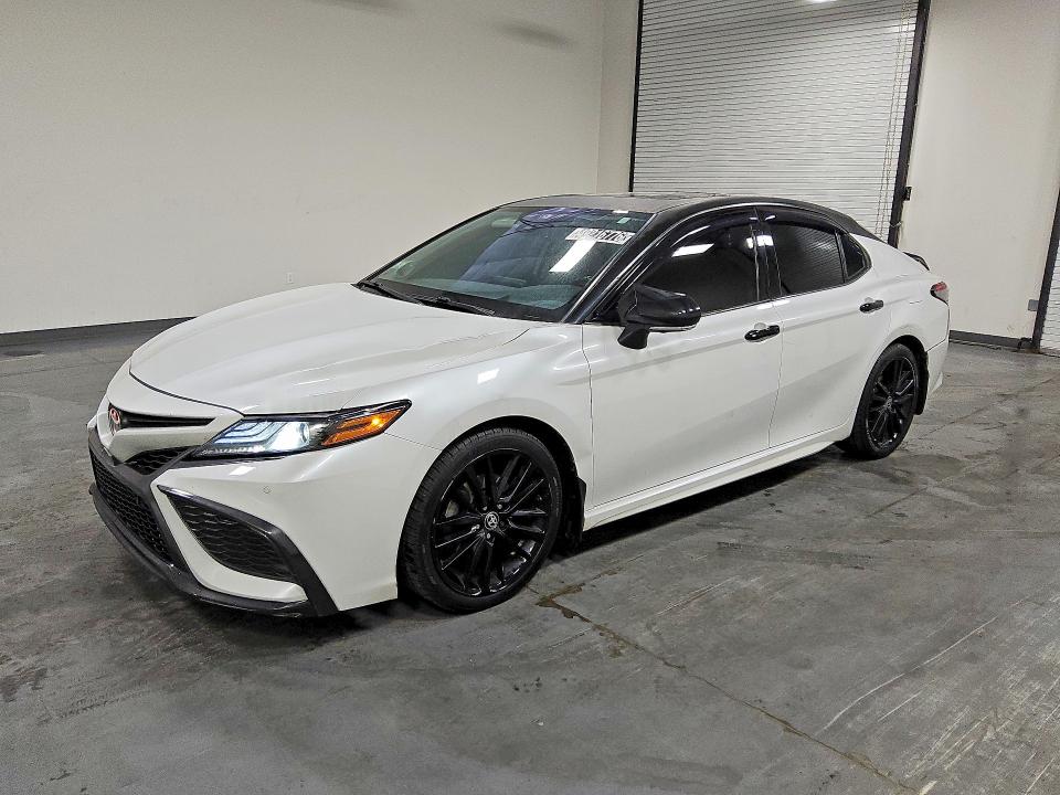 2022 Toyota Camry VIN 4T1K31AK9NU596775 COPART salvage auction — FRONT END, Ma - Certificate Of Title, sold $12,000 on 2026-07-02 (photo 1)