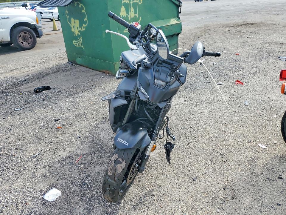 2025 Yamaha Mt VIN JYARN94E2SA003204 COPART salvage auction — FRONT END, Salvage Title, sold $2,850 on 2026-07-30 (photo 2)