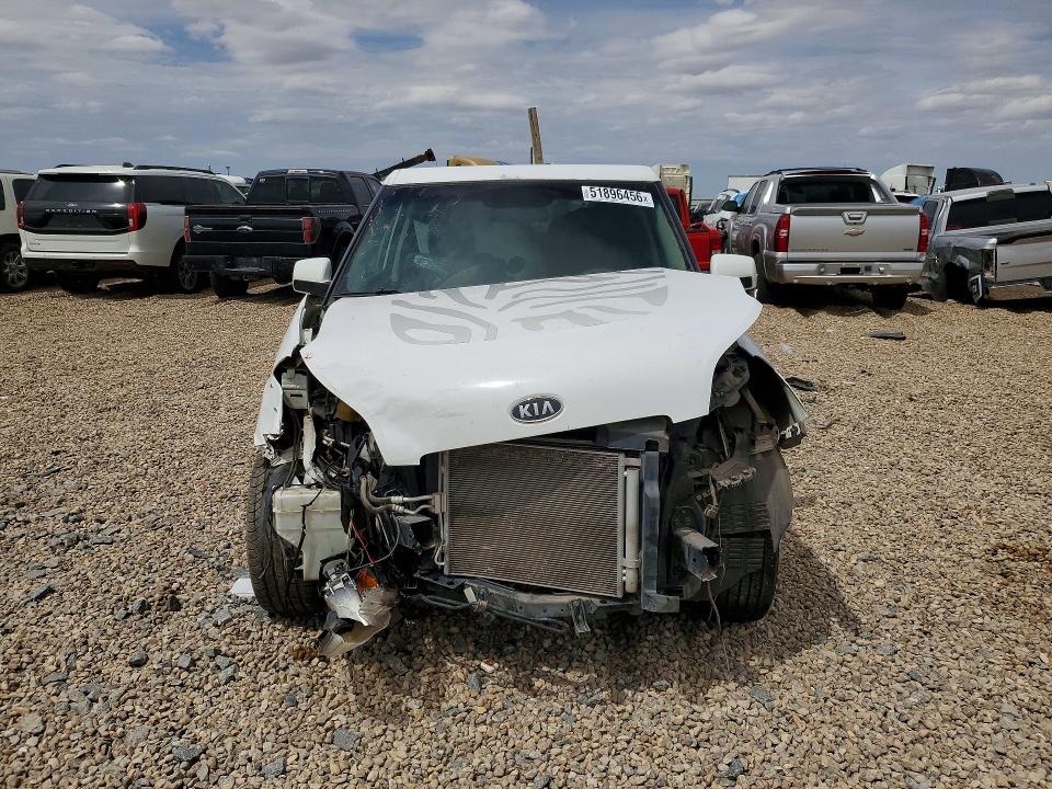 2011 Kia Soul VIN KNDJT2A27B7727119 COPART salvage auction — FRONT END, Tx - Salvage Vehicle Title, sold $425 on 2026-07-28 (photo 5)