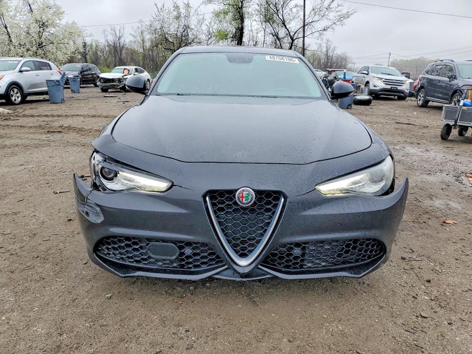 2019 Alfa romeo Giulia VIN ZARFANBN2K7604212 COPART salvage auction — FRONT END, Md - Cert Of Salvage > 75% Damage, sold $6,300 on 2026-07-14 (photo 5)