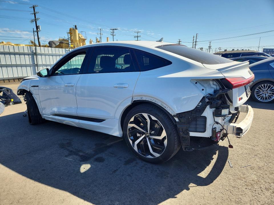 2024 Audi Q8 VIN WA1CAAGE4RB010463 COPART salvage auction — FRONT END, Ca - Salvage Certificate, sold $18,000 on 2026-07-13 (photo 2)
