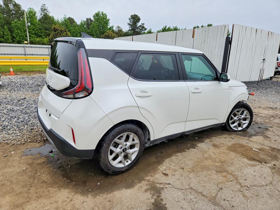 2023 Kia Soul VIN KNDJ23AUXP7883382 COPART salvage auction — FRONT END, Mo - Salvage Certificate Of Title, sold $3,500 on 2026-07-23 (photo 3)