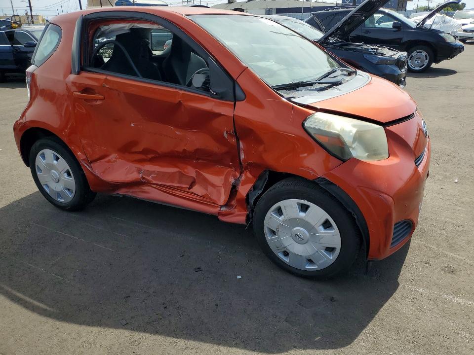 2012 Scion Iq VIN JTNJJXB04CJ010550 COPART salvage auction — SIDE, Ca - Salvage Certificate, sold $750 on 2026-07-08 (photo 4)