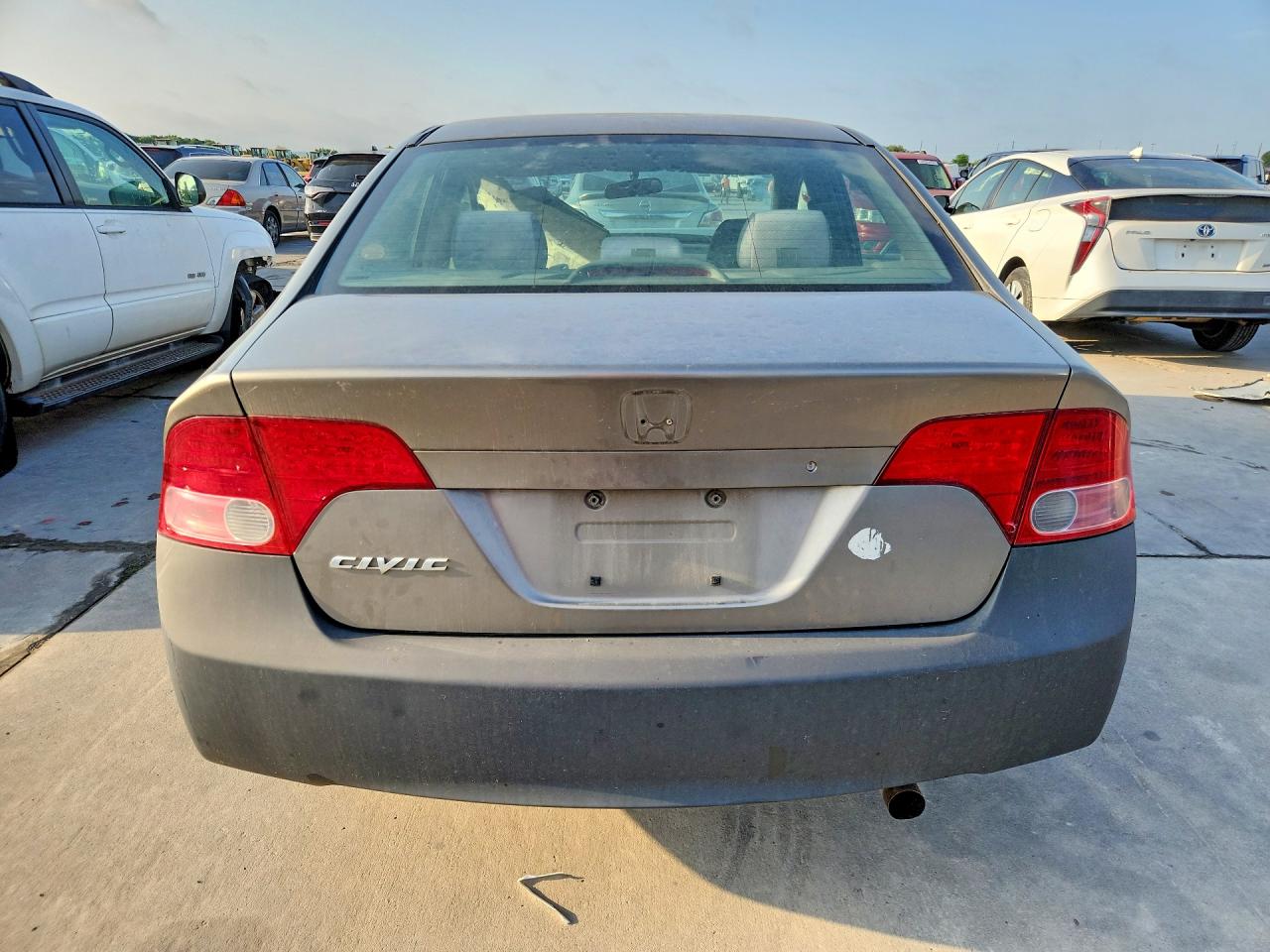 2006 Honda Civic VIN 1HGFA16896L114176 COPART salvage auction — Front End, Sv - Salvage Title, sold $525 on 2026-07-09 (photo 6)