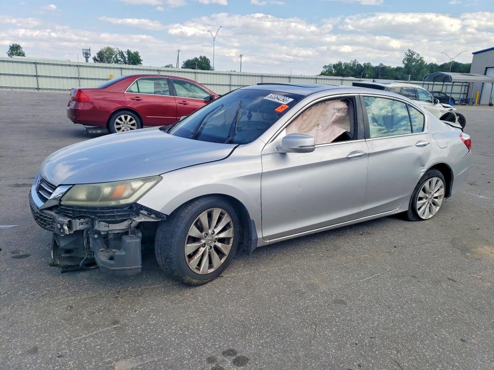 2013 Honda VIN 1HGCR2F89DA116343 COPART salvage auction — SIDE, Nc - Salvage Certificate Of Title, sold $500 on 2026-07-02 (photo 1)