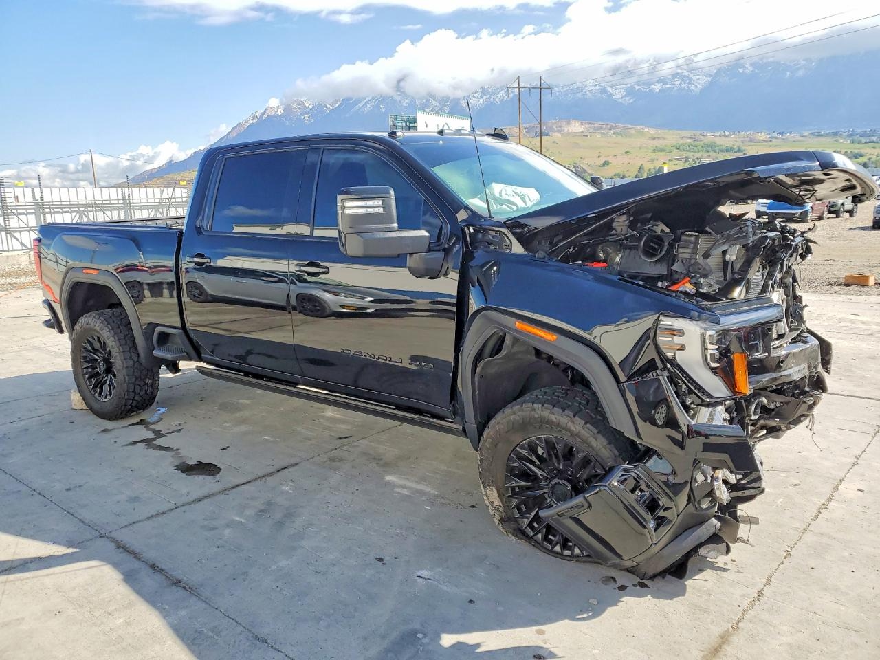 2026 GMC Sierra VIN 1GT4UYEY2TF203816 COPART salvage auction — Front End, UT - SALVAGE CERTIFICATE, sold $33,500 on 2026-06-29 (photo 4)