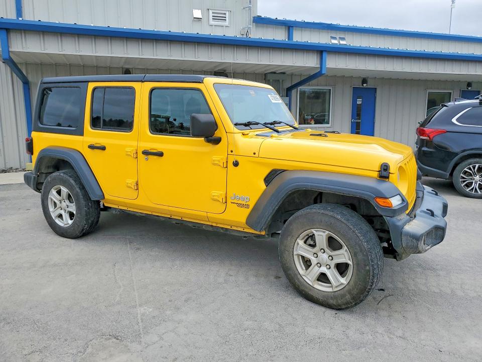 2018 Jeep Wrangler Unlimited VIN 1C4HJXDN4JW318975 COPART salvage auction — Normal Wear, FL - CERTIFICATE OF TITLE, sold $8,500 on 2026-06-24 (photo 4)