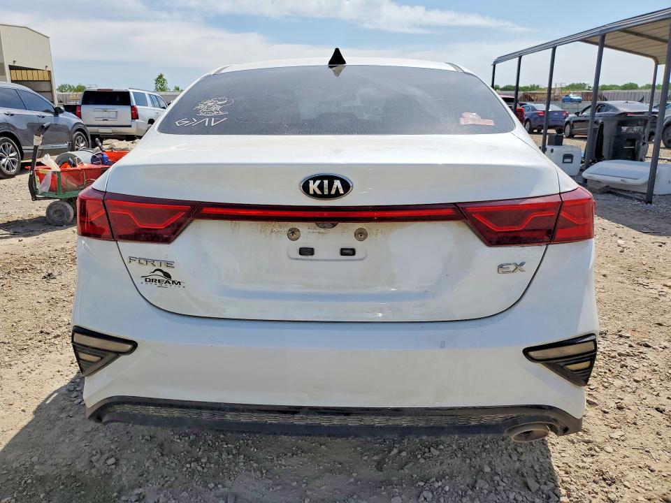 2021 Kia Forte VIN 3KPF54ADXME415537 COPART salvage auction — HAIL, Ks - Cert Of Title-Salvage, sold $4,900 on 2026-07-02 (photo 6)