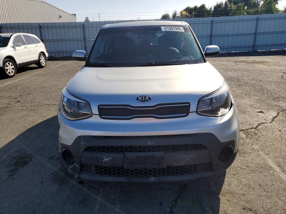 2017 Kia Soul VIN KNDJN2A28H7419296 COPART salvage auction — VANDALISM, CA - SALVAGE CERTIFICATE, sold $175 on 2026-07-24 (photo 5)