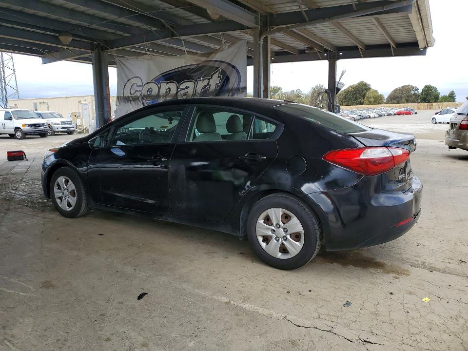 2016 Kia Forte VIN KNAFK4A62G5612144 COPART salvage auction — MINOR DENT/SCRATCHES, Ca - Dis/Dlr/Exp Only Clean Title, sold $725 on 2026-07-02 (photo 2)