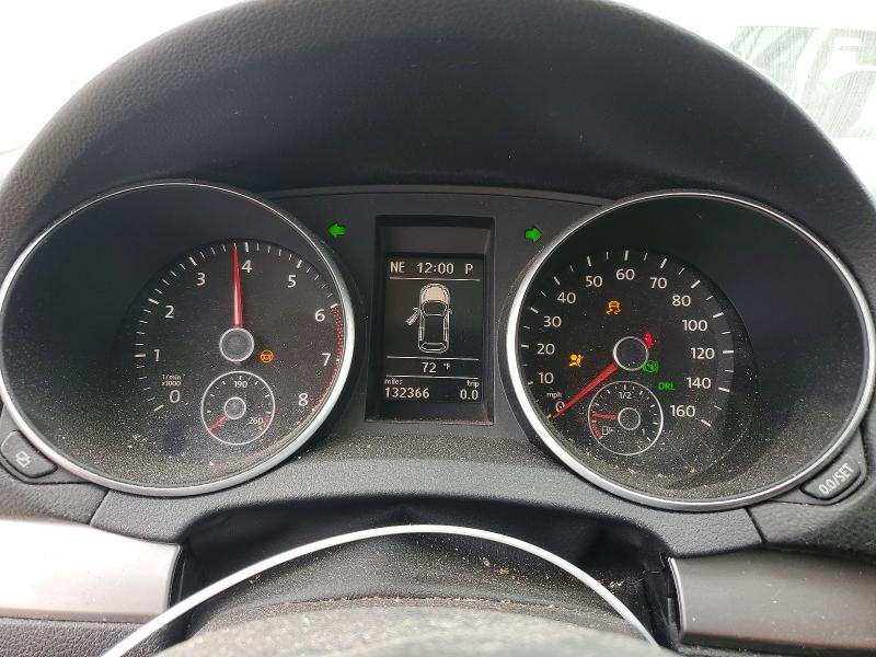 2010 Volkswagen Golf VIN WVWBB7AJ9AW263900 COPART salvage auction — MINOR DENT/SCRATCHES, Ca - Dis/Dlr/Exp App For Dup Clean, sold $600 on 2026-07-02 (photo 9)