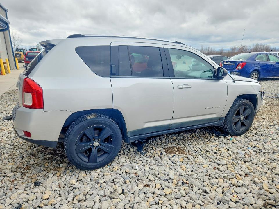2011 Jeep Compass VIN 1J4NF1FB1BD163958 COPART salvage auction — FRONT END, Mi - Certificate Of Title, sold $825 on 2026-07-02 (photo 3)