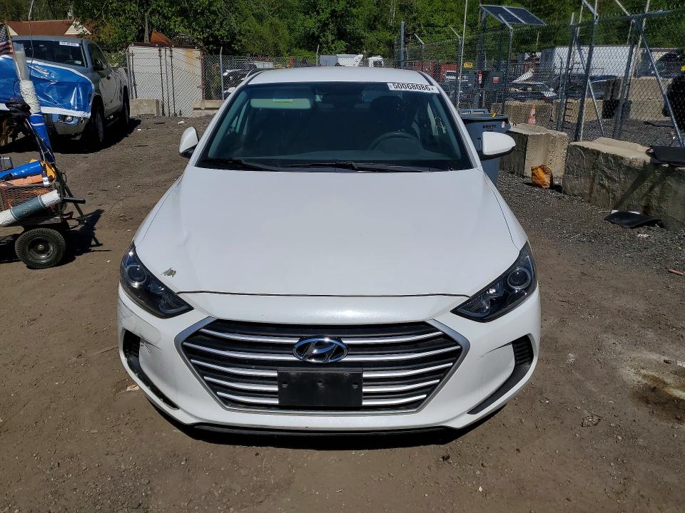 2017 Hyundai VIN 5NPD84LF5HH194198 COPART salvage auction — VANDALISM, Md - Parts Only-No Title Letter, sold $650 on 2026-07-02 (photo 5)