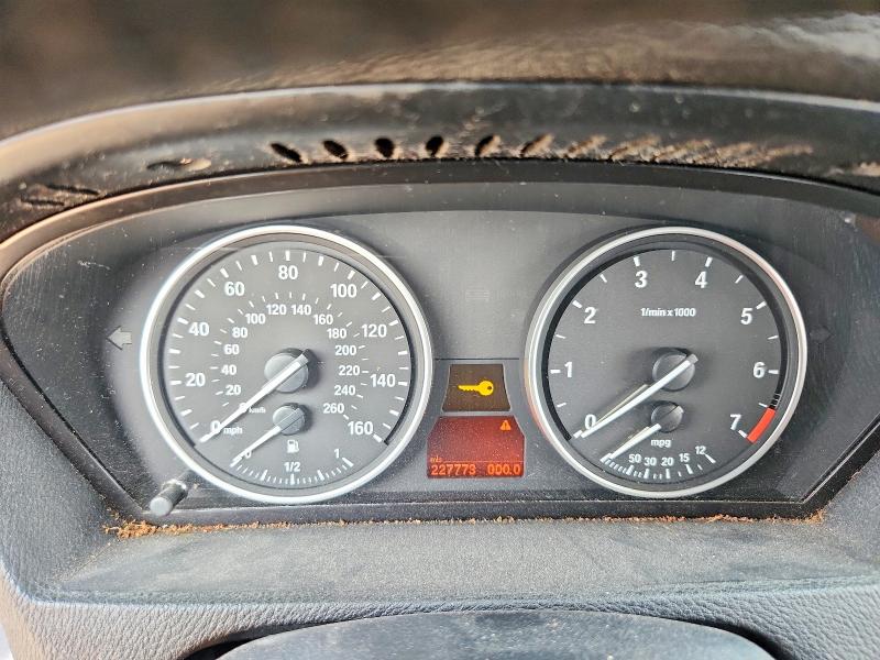 2011 BMW X5 VIN 5UXZV8C5XBLL67955 COPART salvage auction — MINOR DENT/SCRATCHES, Tx - Certificate Of Title, sold $1,900 on 2026-07-30 (photo 9)