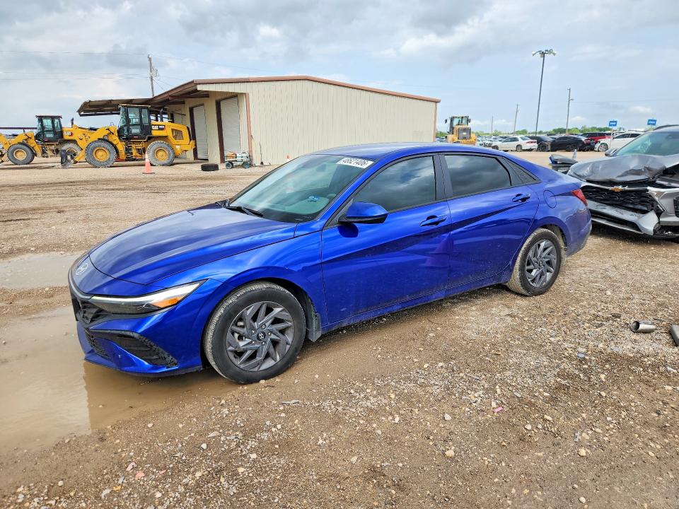 2024 Hyundai Elantra VIN KMHLM4DG8RU679355 COPART salvage auction — SIDE, Tx - Certificate Of Title, sold $5,700 on 2026-07-08 (photo 1)