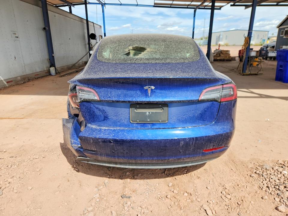 2020 Tesla Model 3 VIN 5YJ3E1EAXLF705917 COPART salvage auction — SIDE, Az - Cert Of Title - Salvage, sold $175 on 2026-07-28 (photo 6)