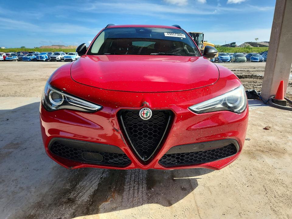2021 Alfa romeo Stelvio VIN ZASPAJAN8M7C99804 COPART salvage auction — FRONT END, Fl - Certificate Of Title (P), sold $12,500 on 2026-07-28 (photo 5)