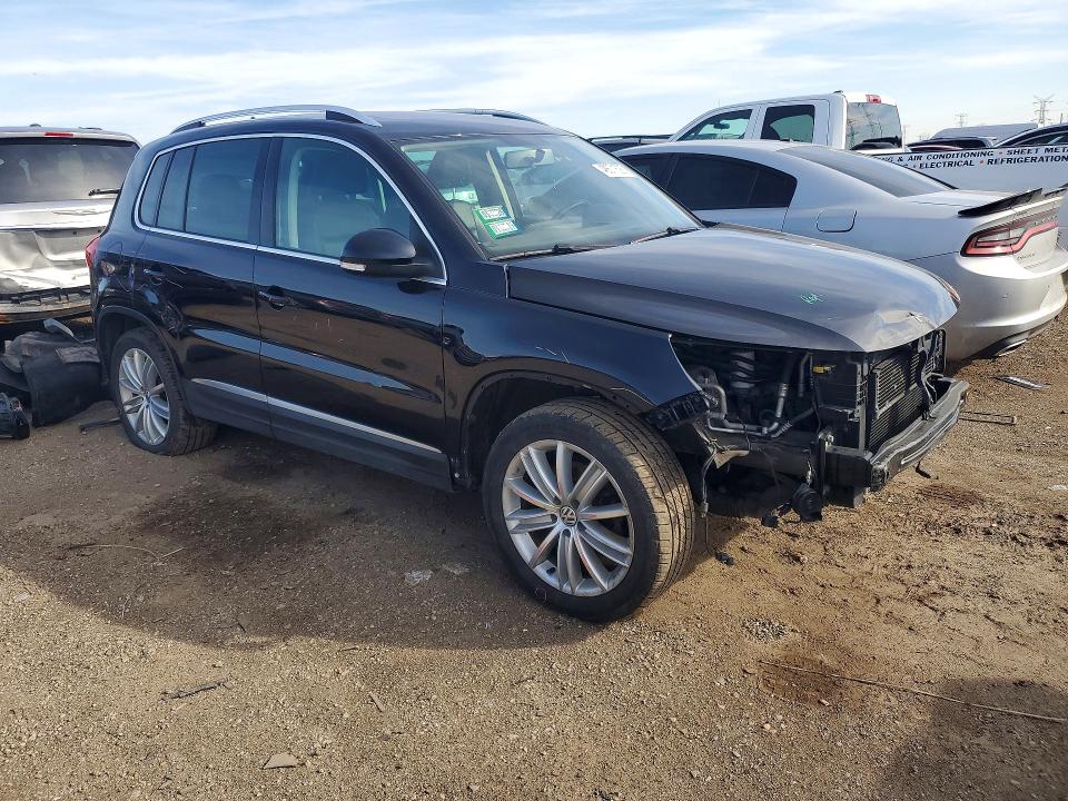2013 Volkswagen Tiguan VIN WVGBV7AXXDW522681 COPART salvage auction — FRONT END, Id - Salvage Certificate Of Title, sold $875 on 2026-07-21 (photo 4)