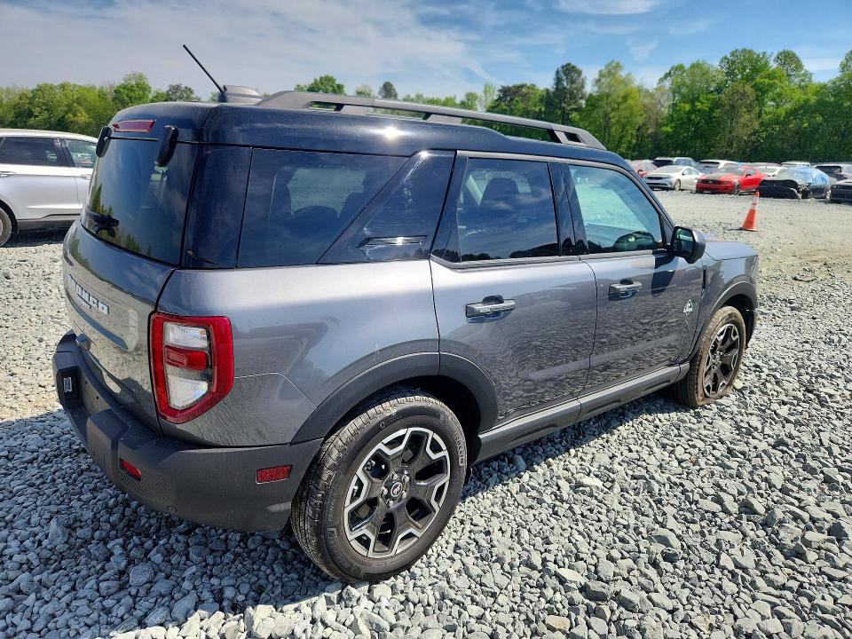 2025 Ford Bronco VIN 3FMCR9CNXSRF21076 COPART salvage auction — FRONT END, Nc - Certificate Of Title, sold $3,750 on 2026-07-01 (photo 3)
