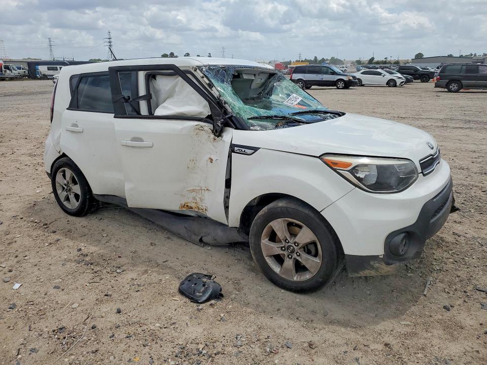 2018 Kia Soul VIN KNDJN2A22J7547314 COPART salvage auction — SIDE, Tx - Salvage Vehicle Title, sold $1,200 on 2026-07-10 (photo 4)