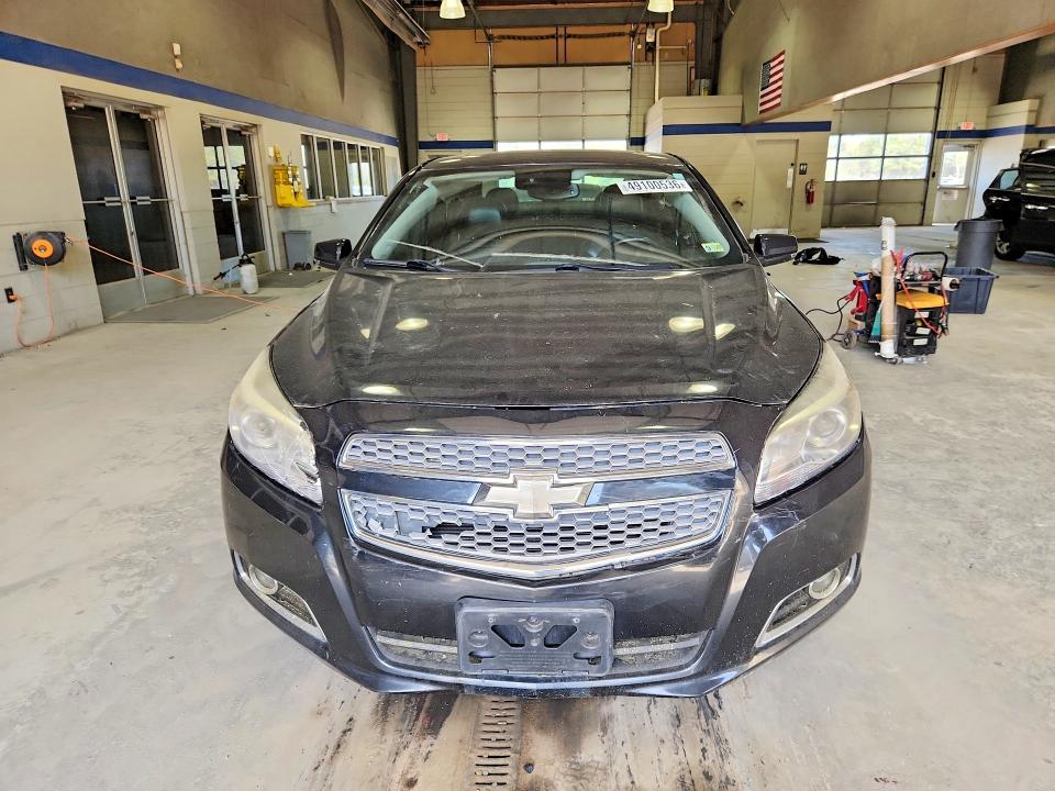 2013 Chevrolet Malibu VIN 1G11H5SA3DF282789 COPART salvage auction — SIDE, Va - Cert Of Title - Salvage, sold $375 on 2026-07-02 (photo 5)