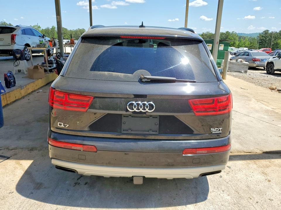2017 Audi Q7 VIN WA1LAAF72HD013366 COPART salvage auction — MINOR DENT/SCRATCHES, Al - Certificate Of Title (P), sold $7,100 on 2026-07-07 (photo 6)