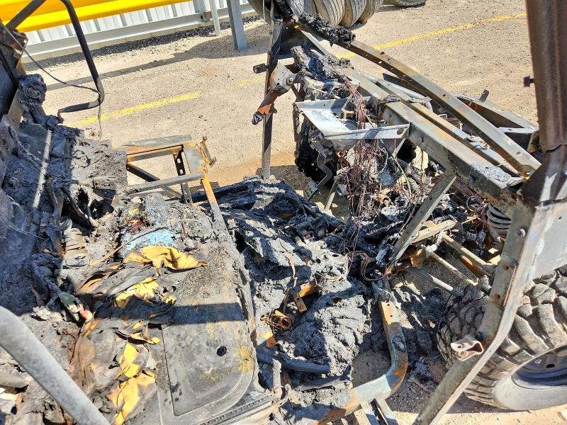 2021 Polaris VIN 4XABDA993M8210224 COPART salvage auction — BURN, Ks - Cert Of Title-Non Highway, sold $450 on 2026-07-08 (photo 5)