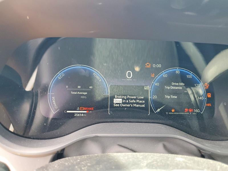 2025 Toyota Sienna VIN 5TDESKFC0SS201409 COPART salvage auction — FRONT END, Salvage Title, sold $23,200 on 2026-07-27 (photo 9)