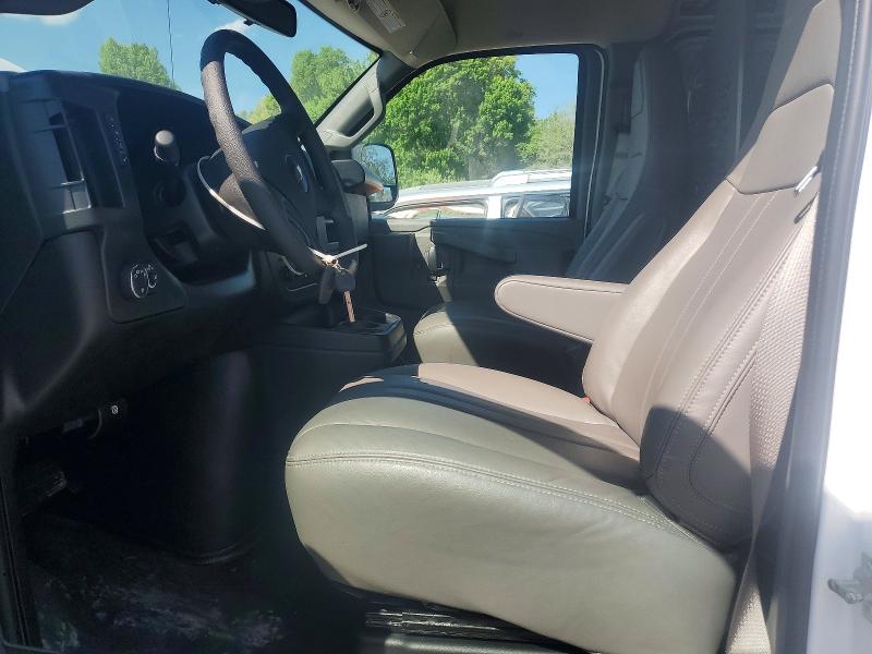 2025 Chevrolet Express VIN 1GCWGAFP0S1114044 COPART salvage auction — REAR END, Tx - Salvage Vehicle Title, sold $8,500 on 2026-07-27 (photo 7)