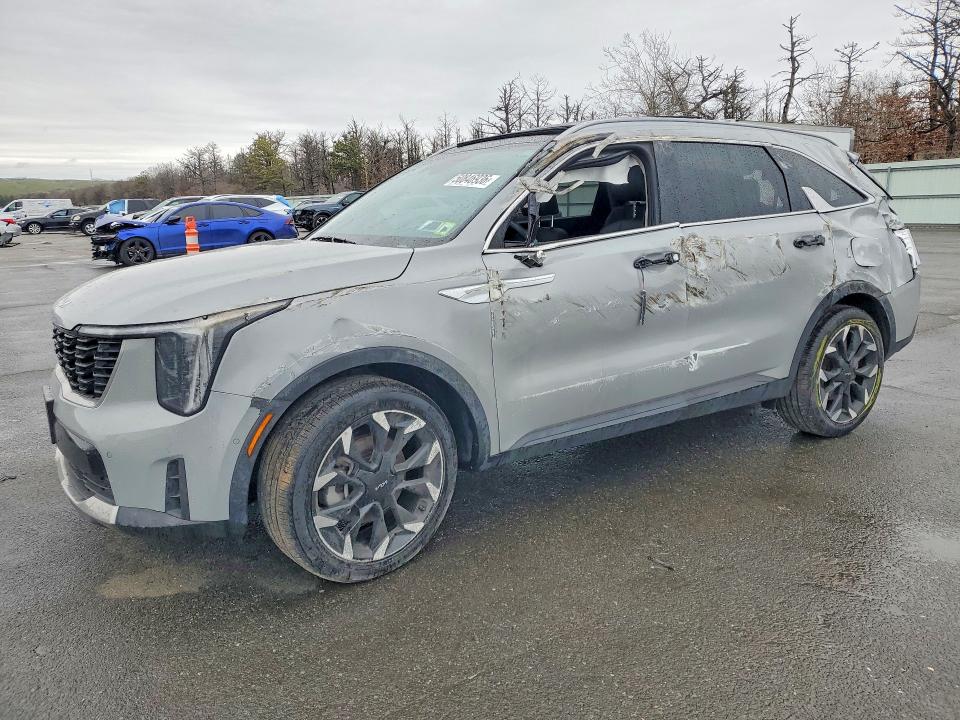 2025 Kia Sorento VIN 5XYRK4JF3SG310216 — COPART salvage auction photo
