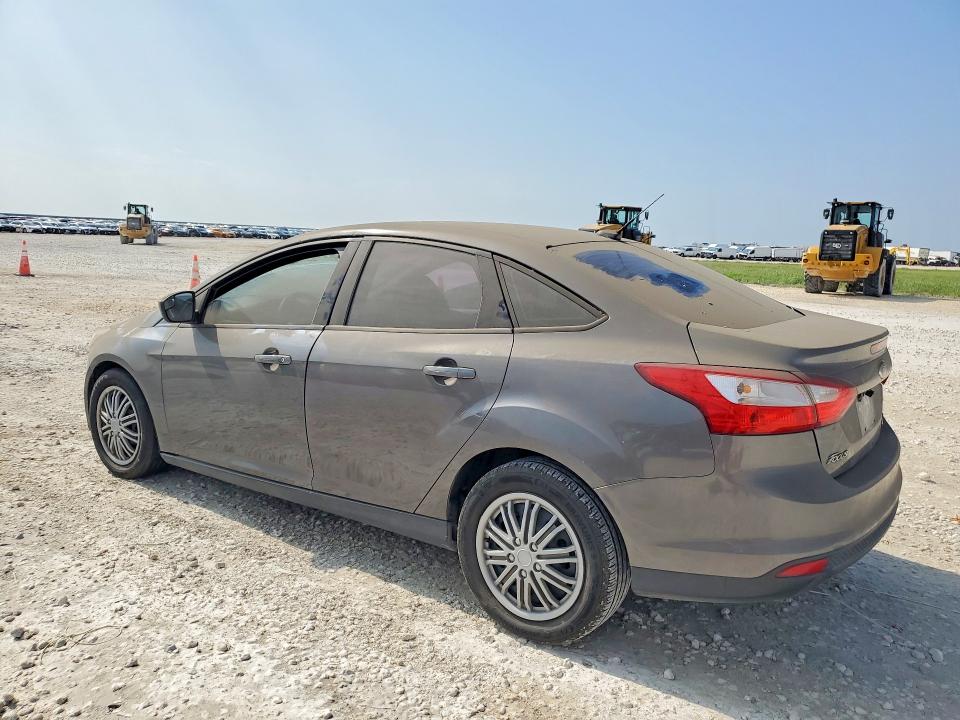 2012 Ford Focus VIN 1FAHP3F28CL478278 COPART salvage auction — MECHANICAL, Tx - Certificate Of Title, sold $225 on 2026-07-09 (photo 2)