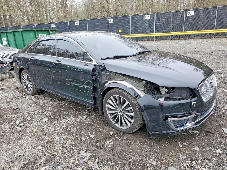 2017 Lincoln Mkz VIN 3LN6L5D98HR664528 COPART salvage auction — SIDE, Md - Cert Of Salvage > 75% Damage, sold $1,250 on 2026-07-17 (photo 4)