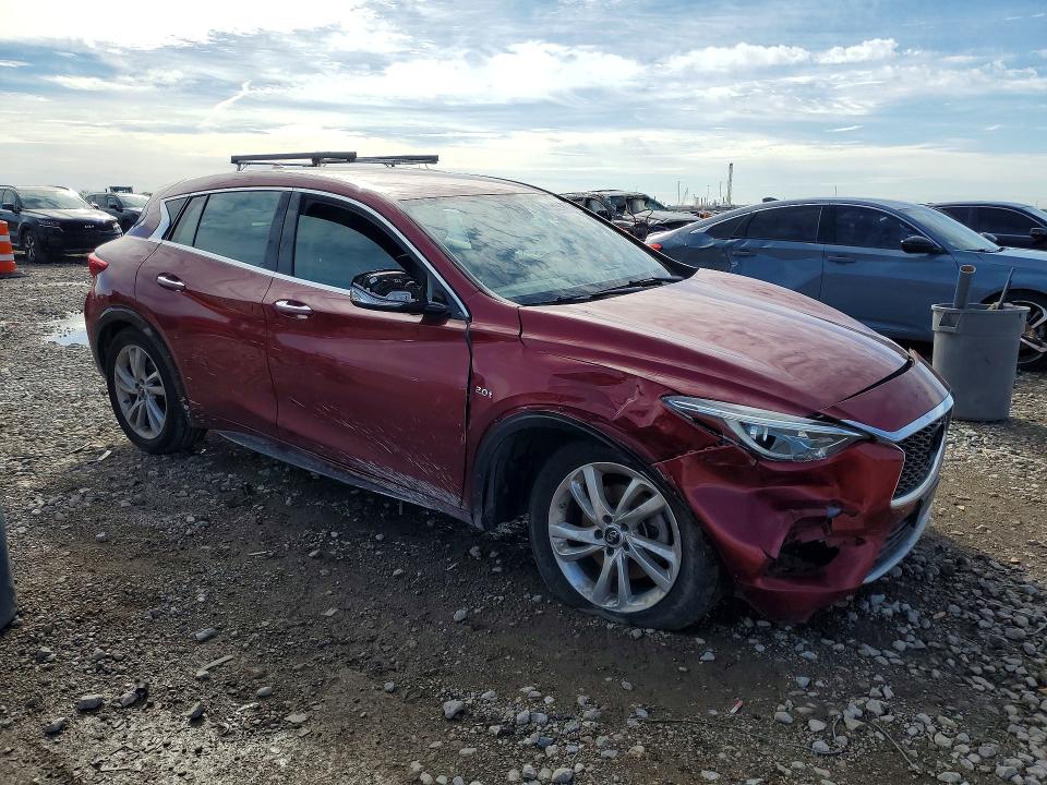 2017 Infiniti Qx30 VIN SJKCH5CP8HA036811 COPART salvage auction — FRONT END, TX - SALVAGE VEHICLE TITLE, sold $1,700 on 2026-07-02 (photo 4)
