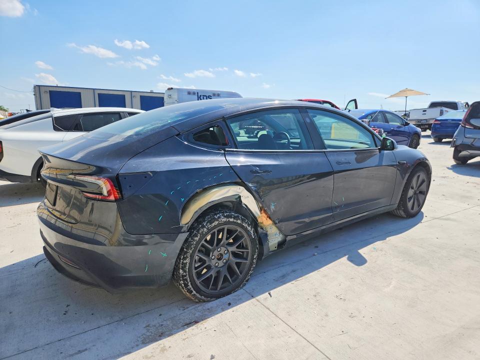 2025 Tesla Model 3 VIN 5YJ3E1EA2SF971186 COPART salvage auction — REAR END, Tx - Salvage Vehicle Title, sold $15,000 on 2026-07-24 (photo 3)