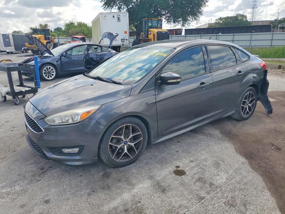 2015 Ford Focus VIN 1FADP3F22FL385307 COPART salvage auction — REAR END, Fl - Cert Of Title Slvg Rebuildable, sold $575 on 2026-07-28 (photo 1)