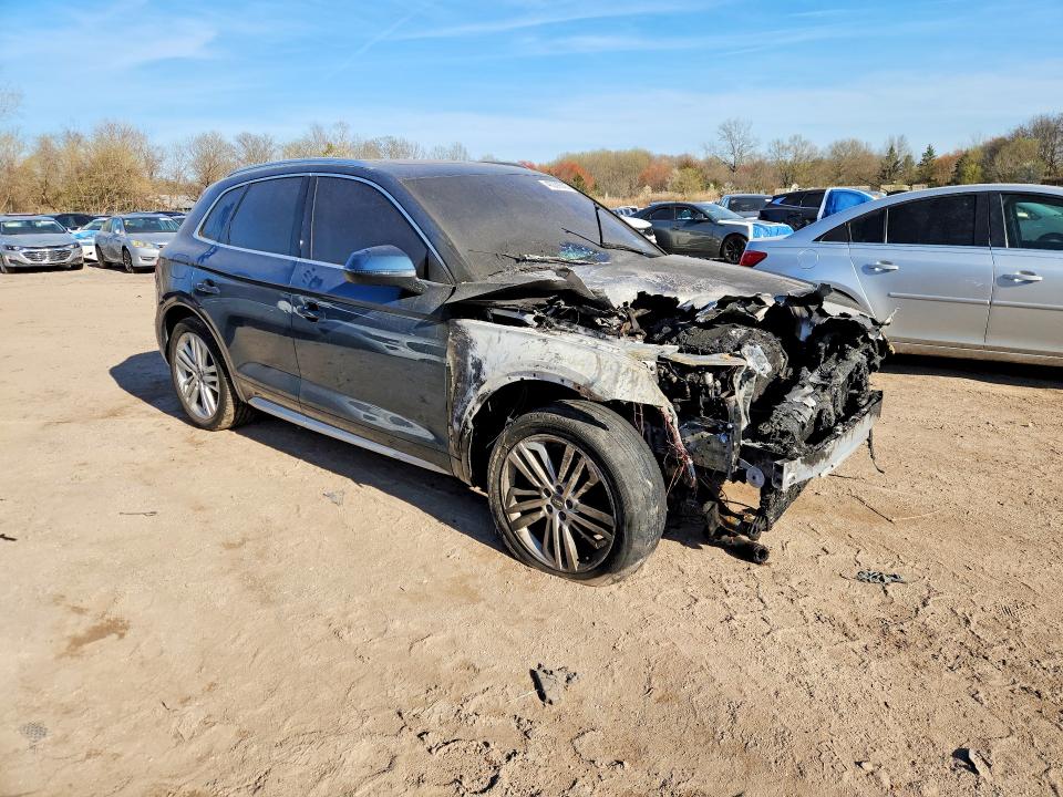 2018 Audi Q5 VIN WA1BNAFY5J2066296 COPART salvage auction — ENGINE BURN, Pa - Cert Of Title, sold $2,750 on 2026-07-22 (photo 4)
