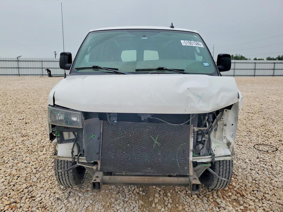 2019 Chevrolet Express 2500 VIN 1GCWGBFP8K1152532 COPART salvage auction — FRONT END, TX - SALVAGE VEHICLE TITLE, sold $2,400 on 2026-07-09 (photo 5)