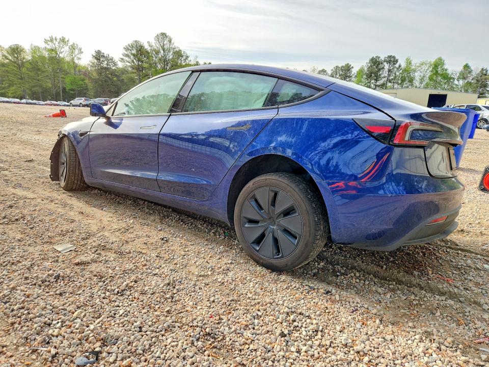 2025 Tesla Model 3 VIN 5YJ3E1EA4SF041886 COPART salvage auction — ALL OVER, Nc - Salvage Certificate Of Title, sold $3,250 on 2026-07-10 (photo 2)